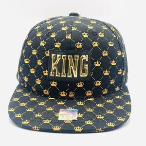 Top Level Snapback Cap Lid KING Black Gold Crown AOP
